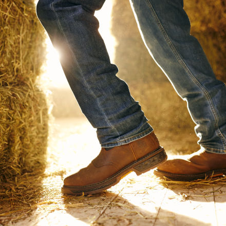 Pull over clearance work boots